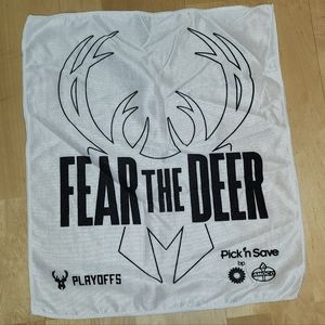 Milwaukee Bucks "Fear the Deer" NBA playoffs rally towel